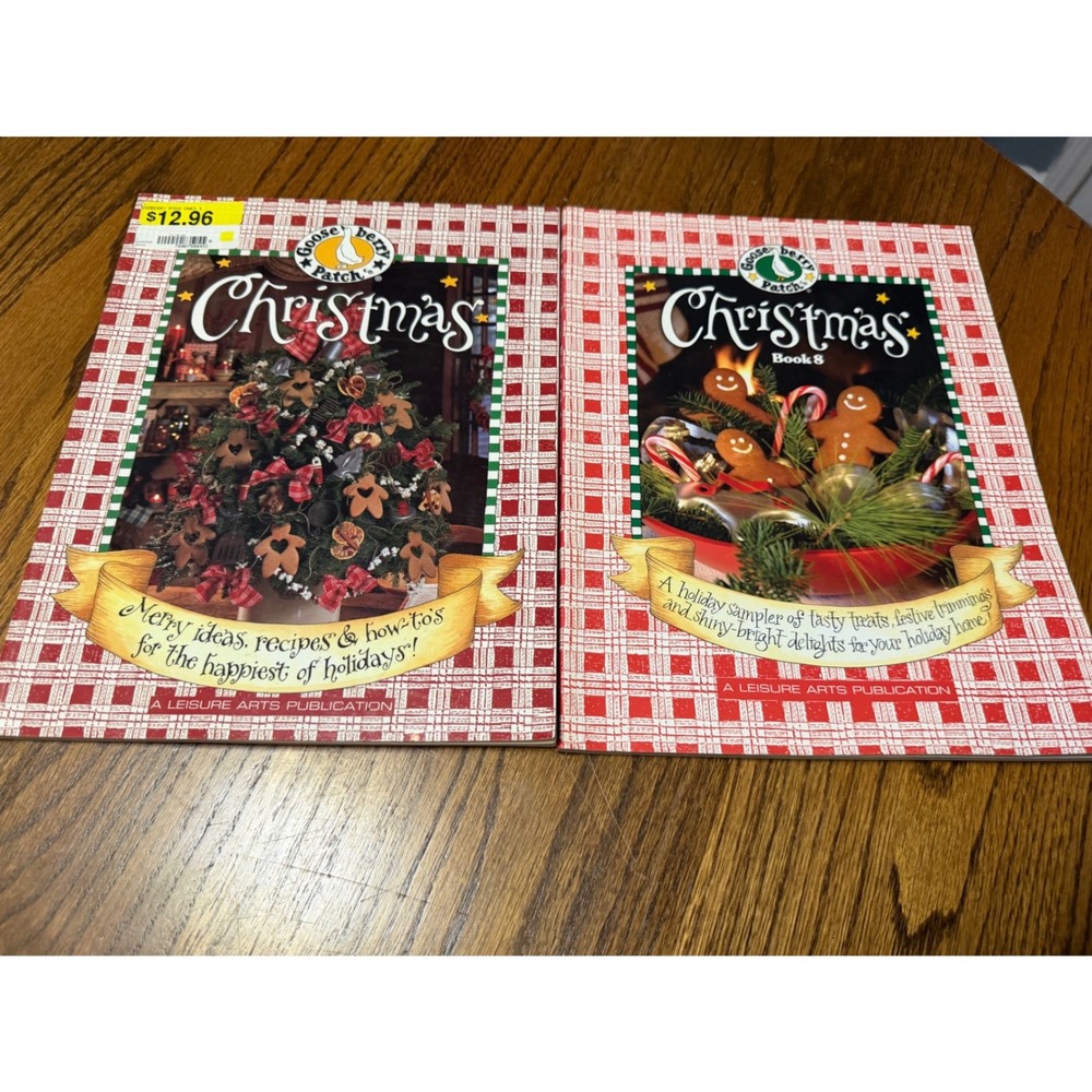 Gooseberry Patch Christmas Book Lot of 2 Leisure Arts Recipes Crafts Holiday